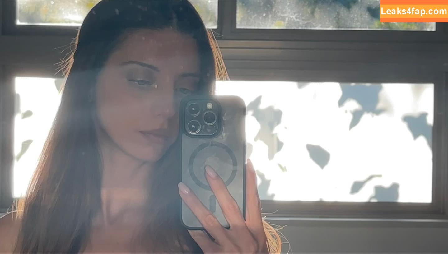 Angela Sarafyan / angelasarafyan leaked photo photo #0038