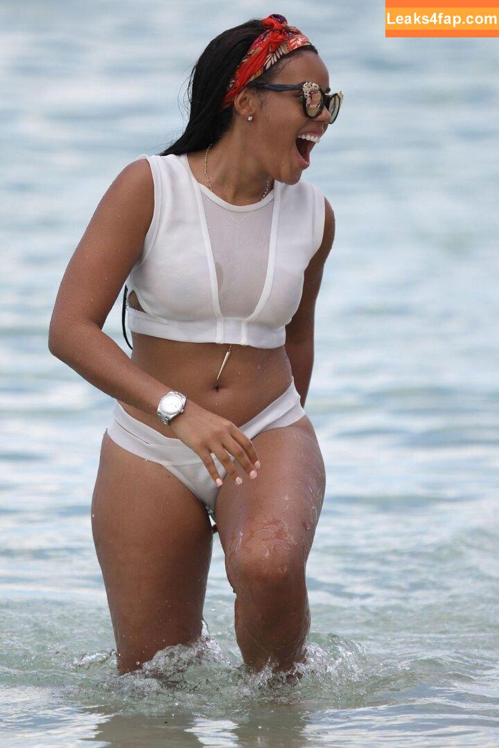 Angela Simmons / angelasimmons leaked photo photo #0241