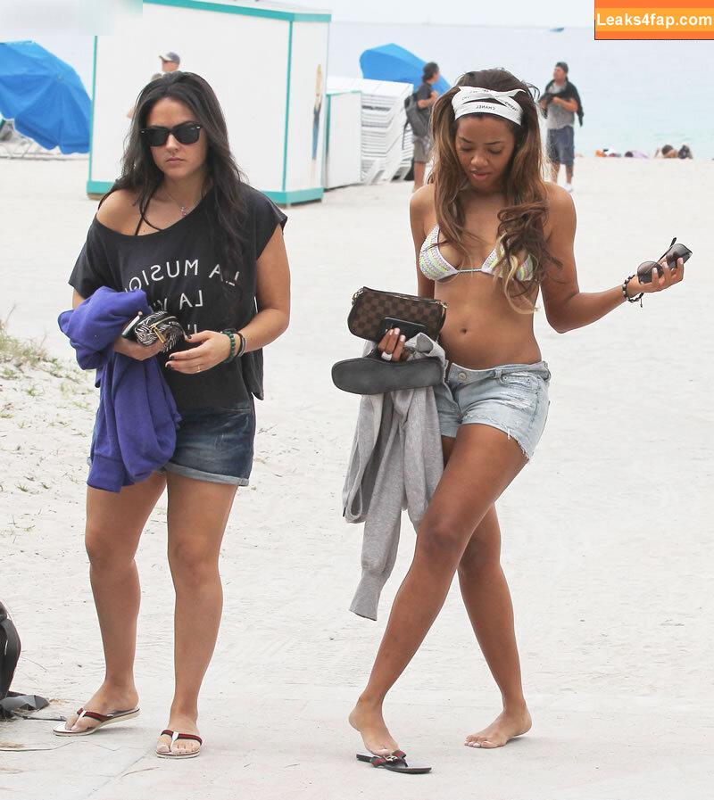 Angela Simmons / angelasimmons слитое фото фото #0348