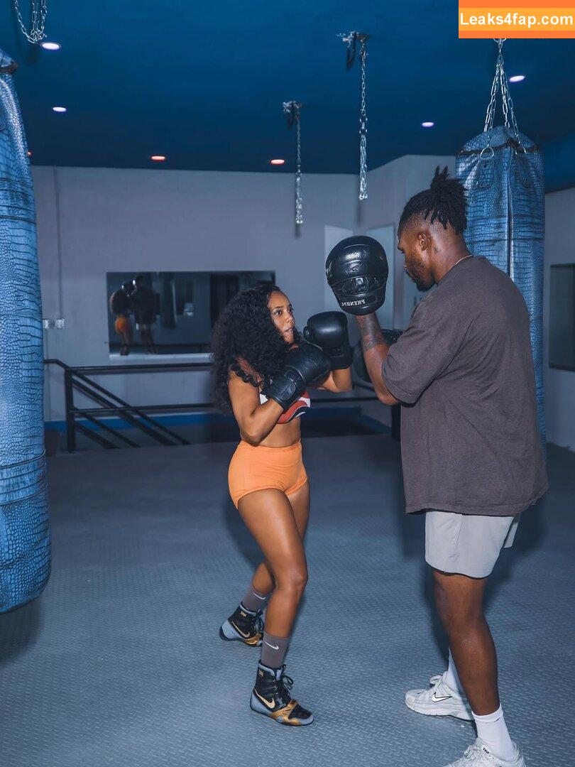 Angela Simmons / angelasimmons leaked photo photo #0385