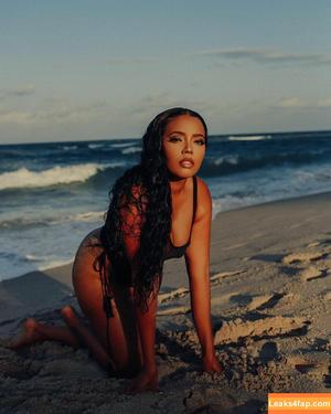 Angela Simmons фото #0058