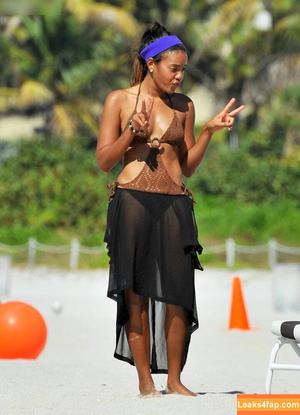 Angela Simmons фото #0327