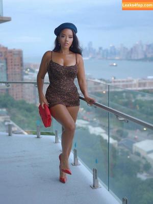 Angela Simmons фото #0375