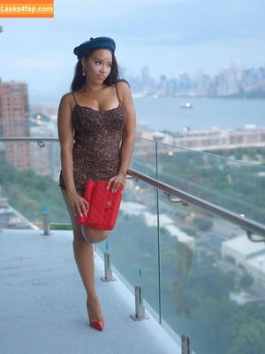 Angela Simmons фото #0376