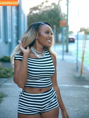 Angela Simmons photo #0417