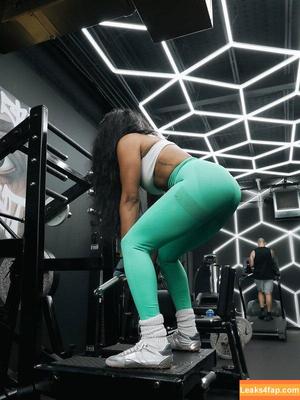 Angela Simmons photo #0431