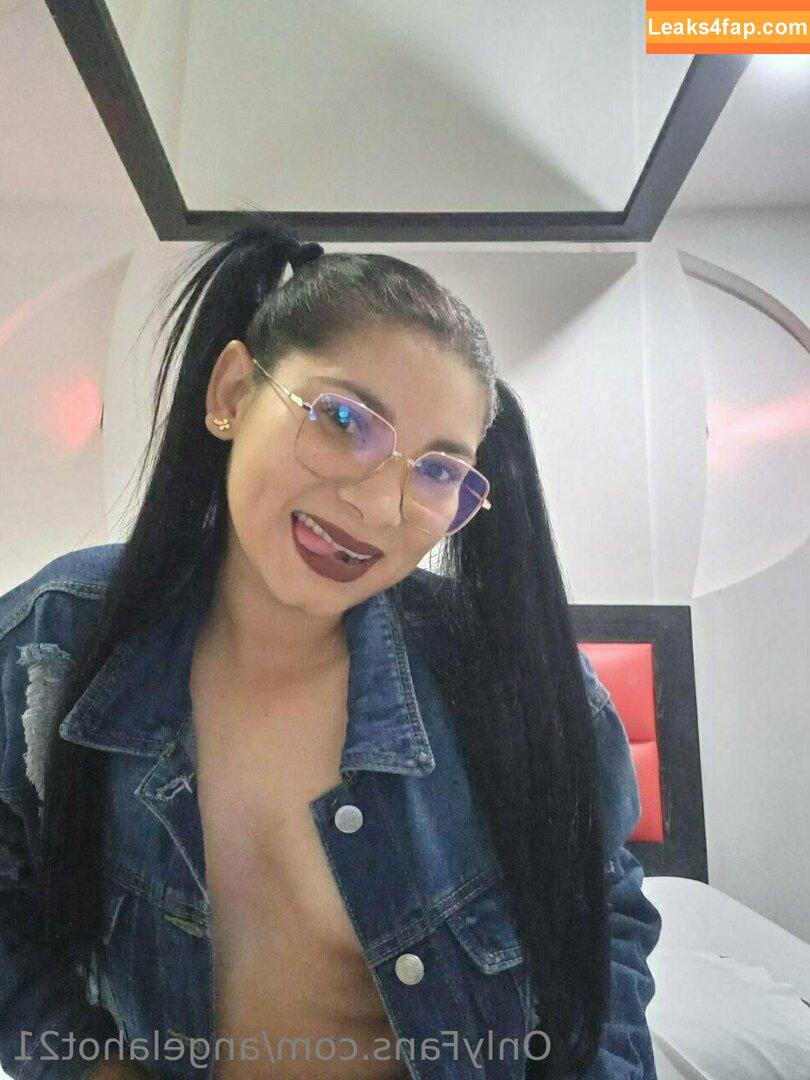 angelahot21 / lilhunee21 leaked photo photo #0134