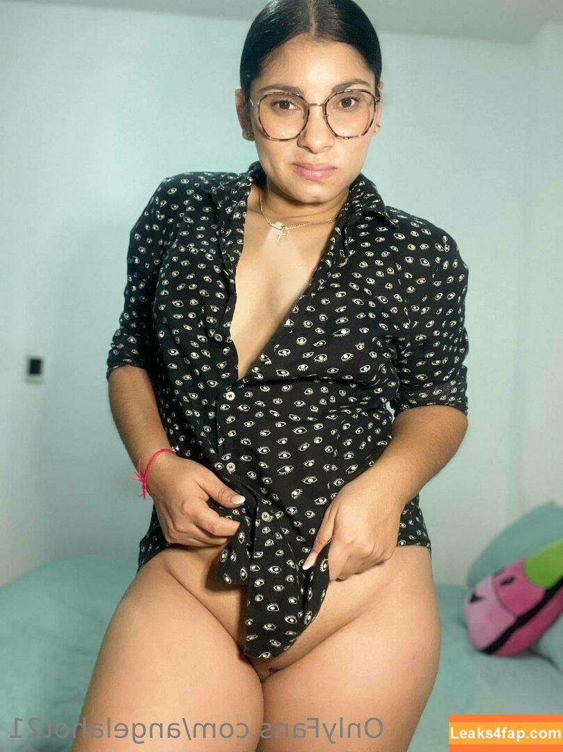 angelahot21 / lilhunee21 leaked photo photo #0135
