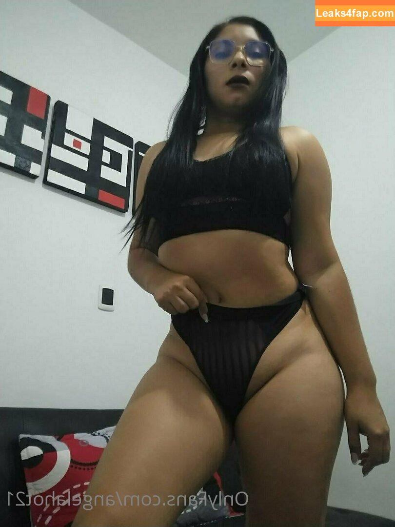 angelahot21 / lilhunee21 leaked photo photo #0163
