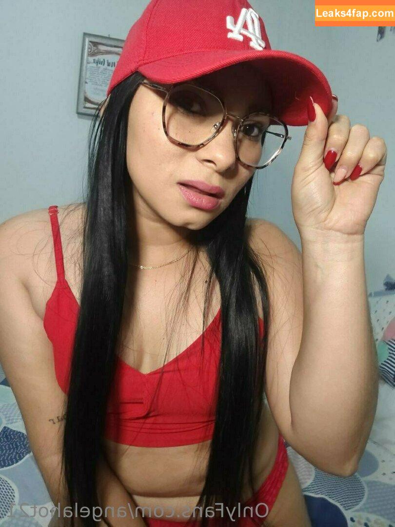 angelahot21 / lilhunee21 leaked photo photo #0167