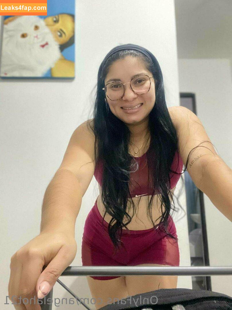 angelahot21 / lilhunee21 leaked photo photo #0342