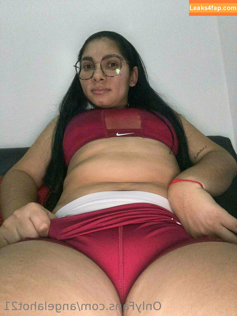 angelahot21 / lilhunee21 leaked photo photo #0345