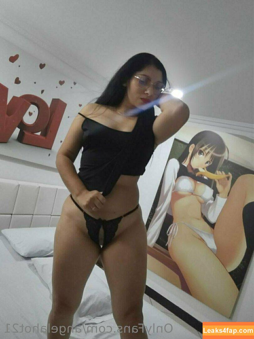angelahot21 / lilhunee21 leaked photo photo #0351