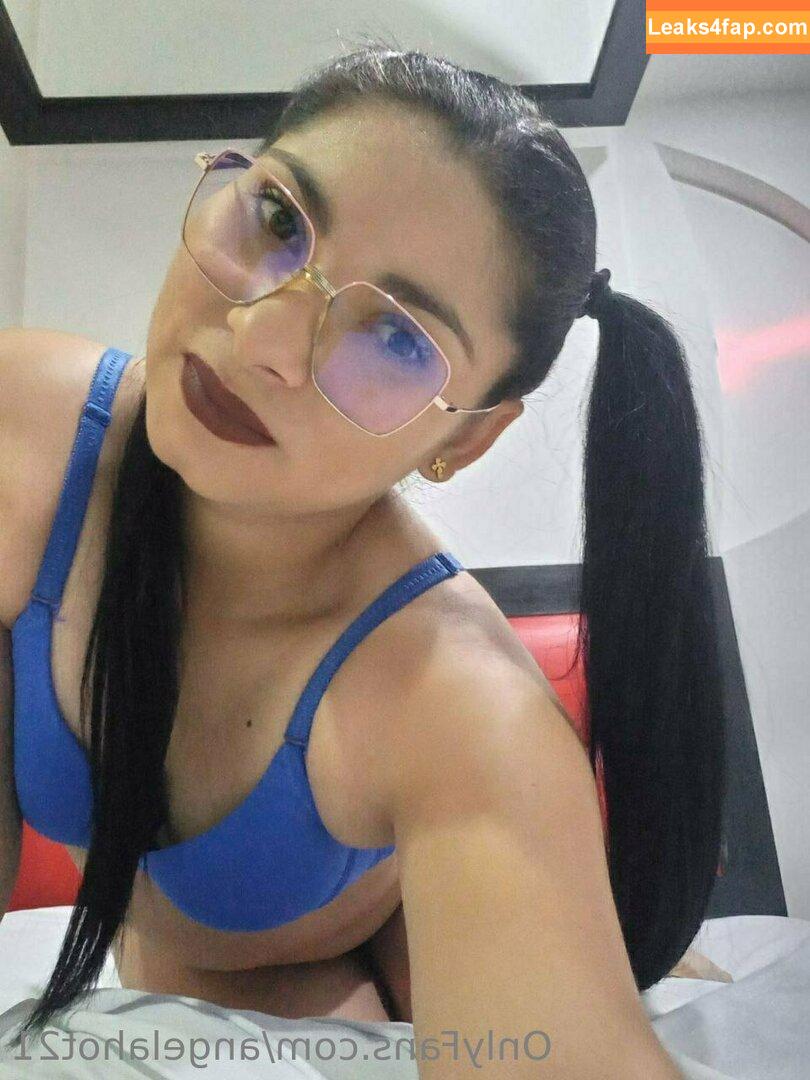 angelahot21 / lilhunee21 leaked photo photo #0364