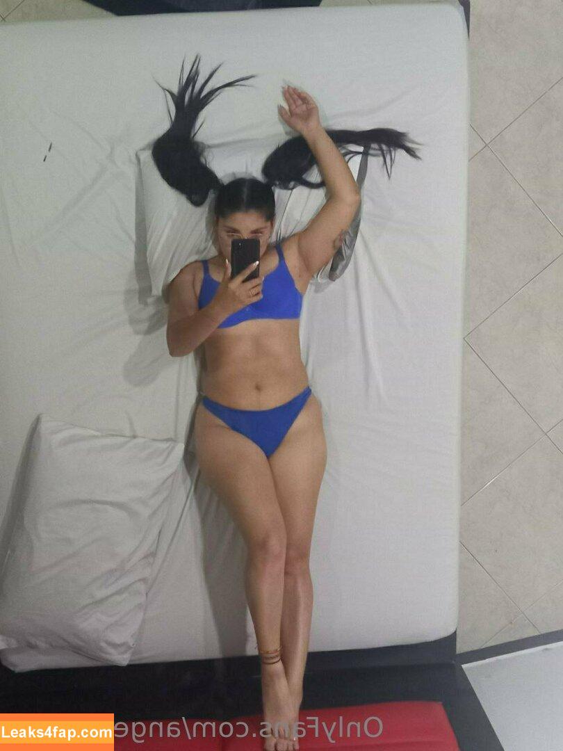 angelahot21 / lilhunee21 leaked photo photo #0374