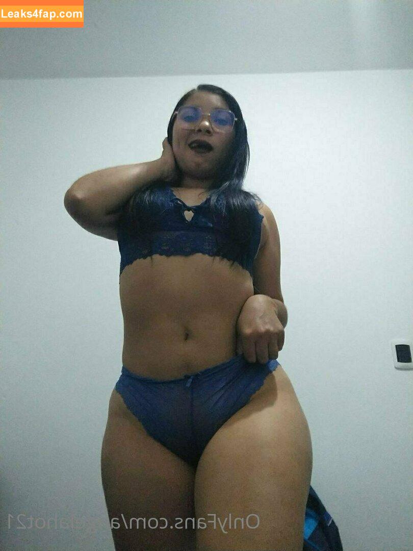 angelahot21 / lilhunee21 leaked photo photo #0393