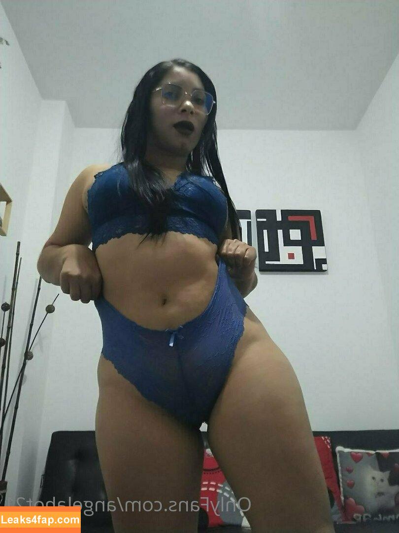 angelahot21 / lilhunee21 leaked photo photo #0396