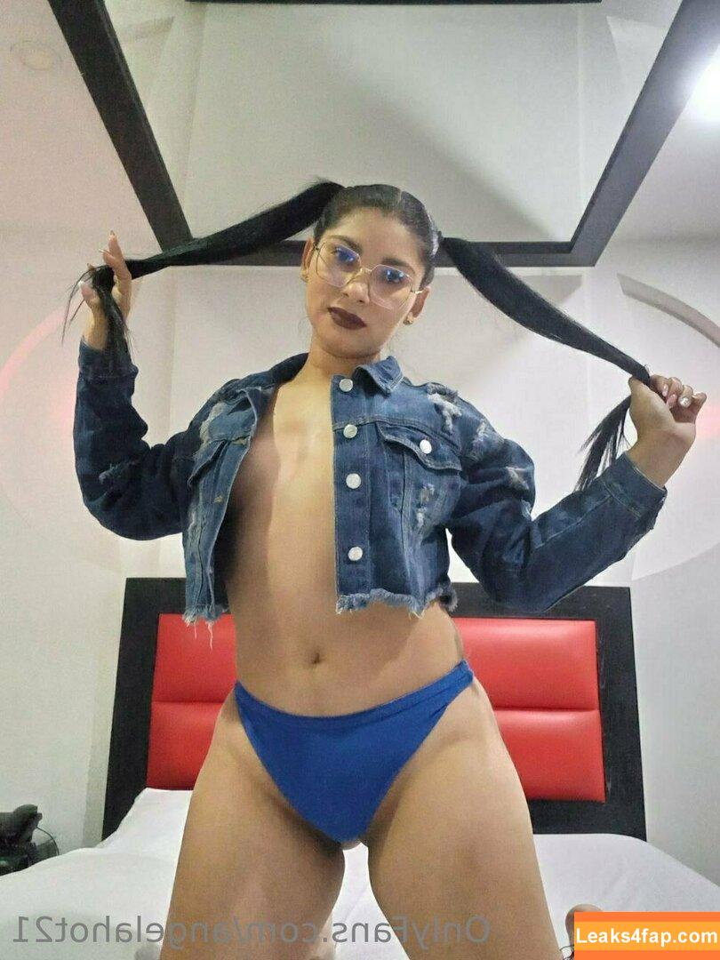 angelahot21 / lilhunee21 leaked photo photo #0422