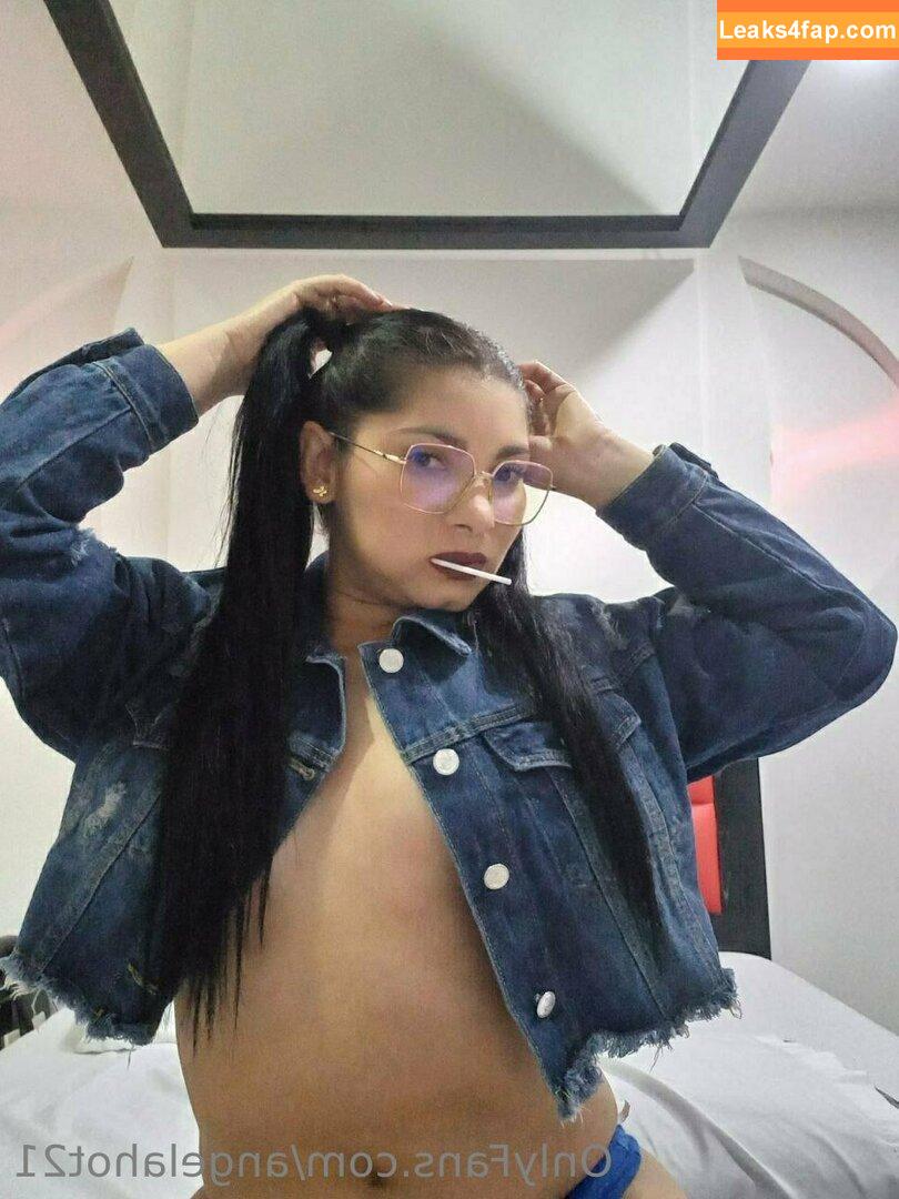 angelahot21 / lilhunee21 leaked photo photo #0425