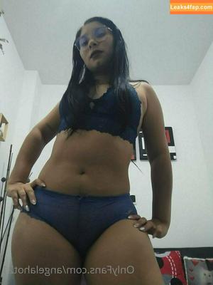 angelahot21 photo #0260