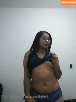 angelahot21 photo #0320