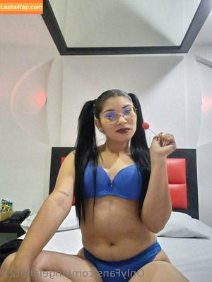 angelahot21 photo #0365