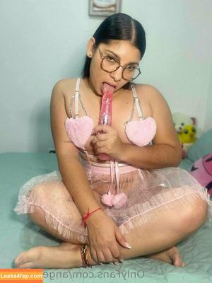 angelahot21 photo #0411