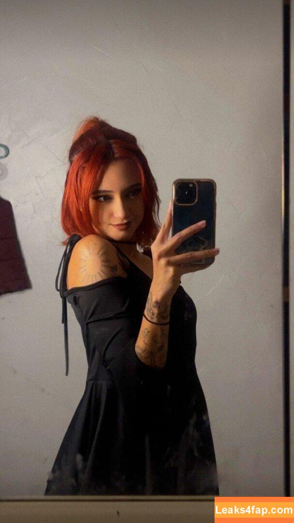 AngelEyesAli / AliMyGuy / angel.eyes.ali leaked photo photo #0021