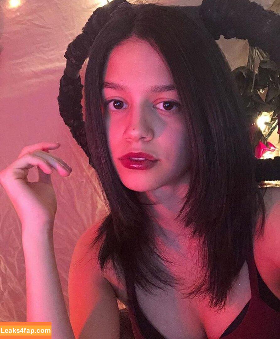 Angelica ASMR / angelicaslabyrinth / angeliclofi.asmr leaked photo photo #0421