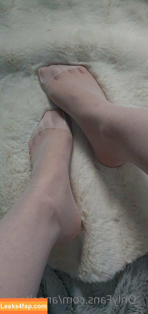 angelicadivine_feet / floating_feet_ leaked photo photo #0049