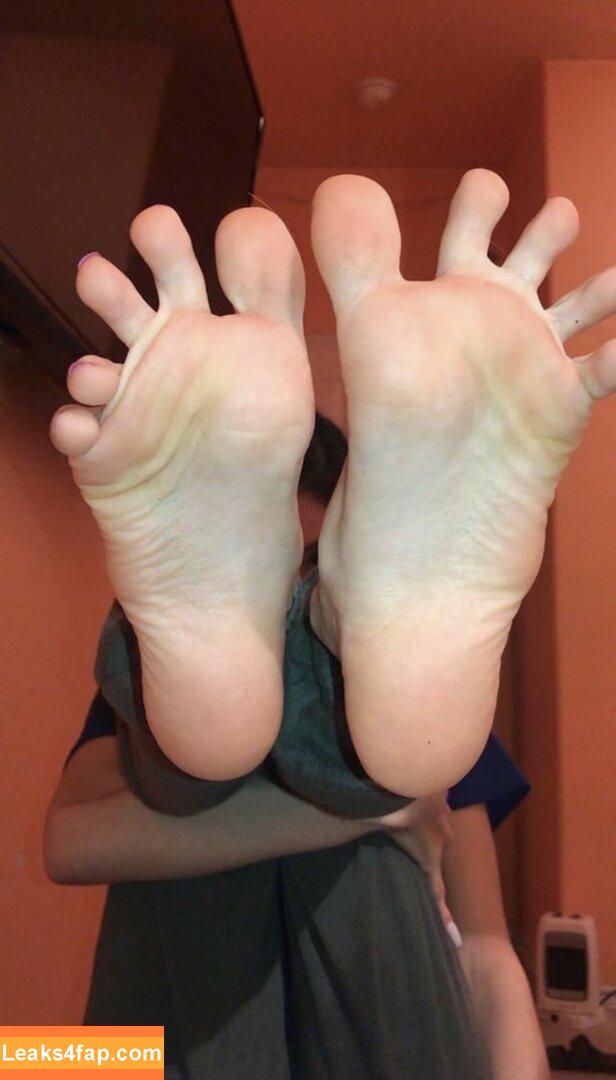 Angelicsoles / angelicsoles_ / angelicsoles__ / angelicsoles___ leaked photo photo #0007