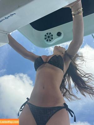 angelina.balis photo #0057