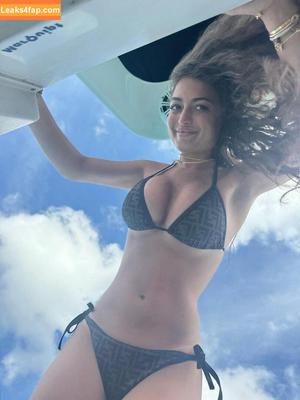 angelina.balis photo #0058