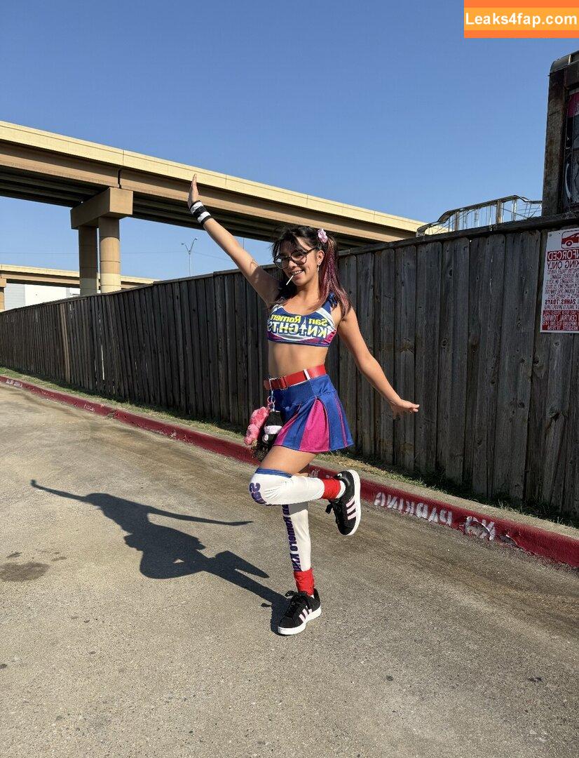 Angelina Fishtank / 2and3dar_t / Purplemoths143 / angelinnareyes / purplemoths leaked photo photo #0016