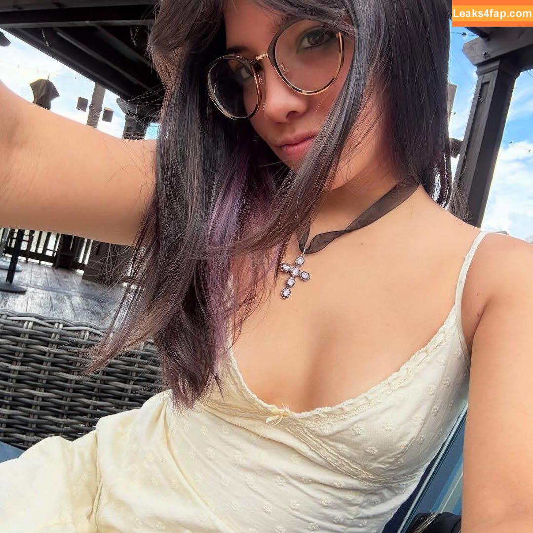 Angelina Fishtank / 2and3dar_t / Purplemoths143 / angelinnareyes / purplemoths leaked photo photo #0058