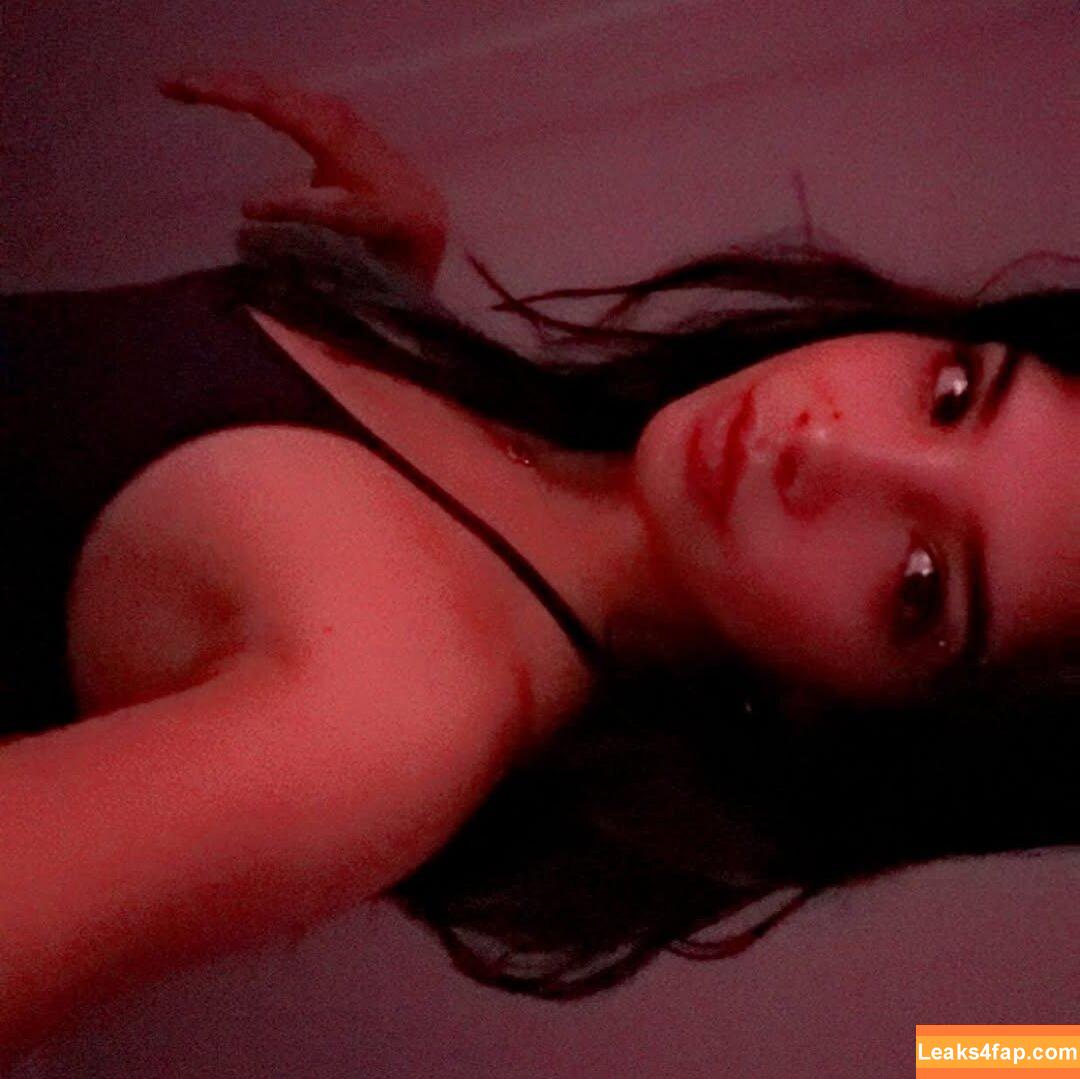 Angelina Fishtank / 2and3dar_t / Purplemoths143 / angelinnareyes / purplemoths leaked photo photo #0061