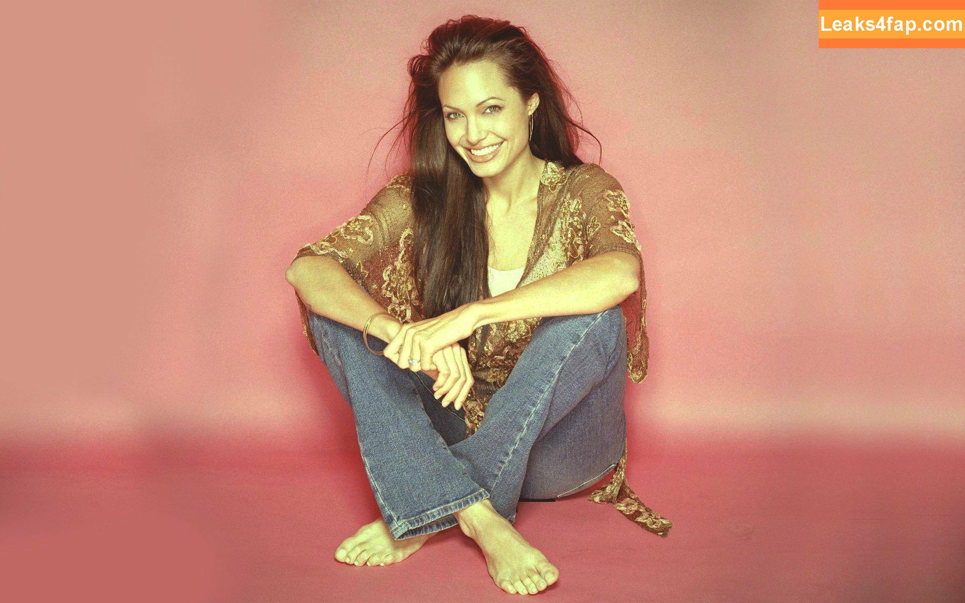 Angelina Jolie / angelinajolie слитое фото фото #0180