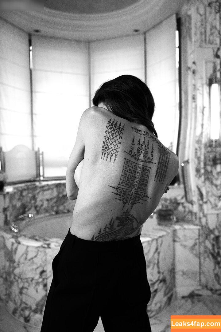 Angelina Jolie / angelinajolie leaked photo photo #0221