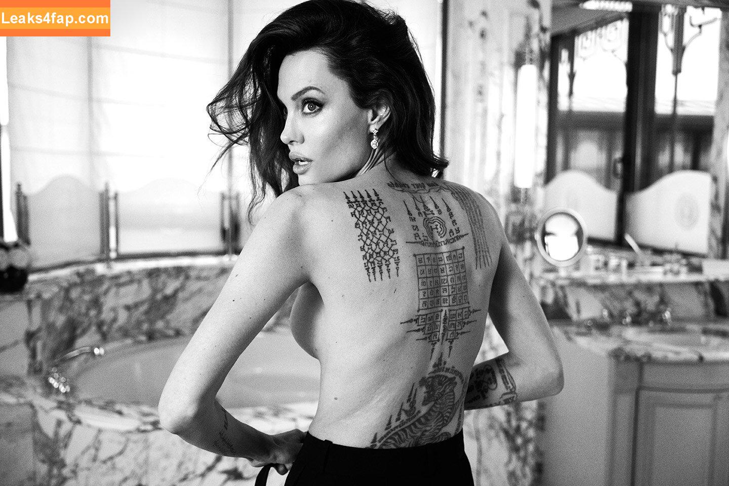 Angelina Jolie / angelinajolie leaked photo photo #0224