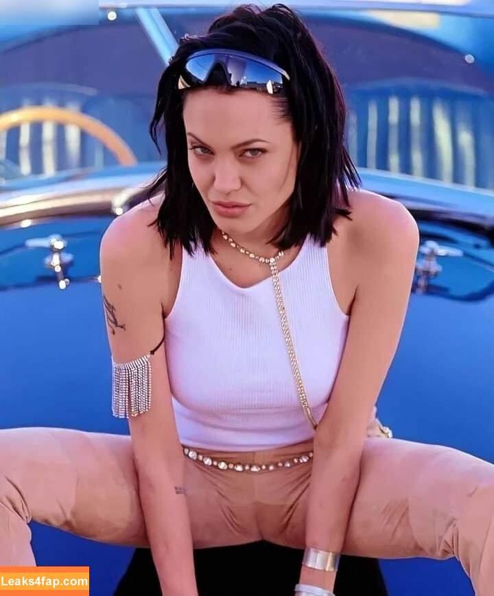 Angelina Jolie / angelinajolie leaked photo photo #0266