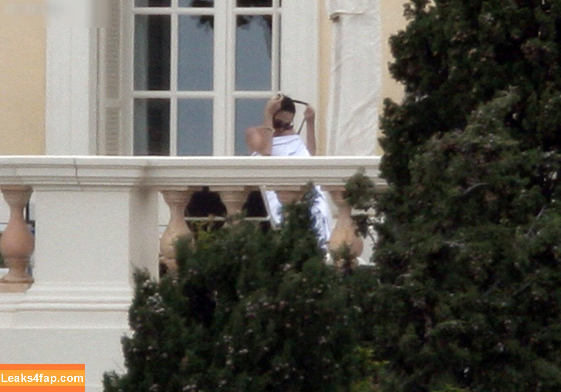 Angelina Jolie / angelinajolie leaked photo photo #0317