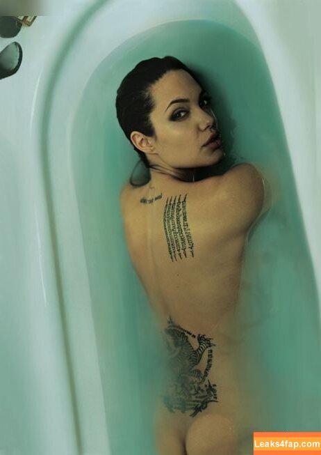 Angelina Jolie / angelinajolie leaked photo photo #0342