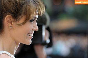 Angelina Jolie photo #0003