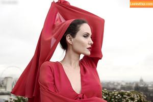 Angelina Jolie photo #0238