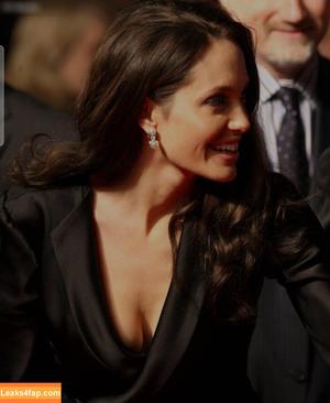 Angelina Jolie photo #0298