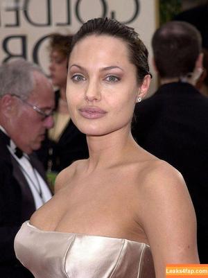 Angelina Jolie photo #0366