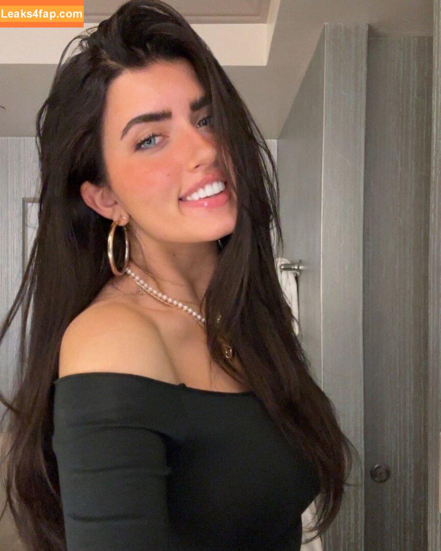 Angelina Jordan / Singer / angelinajordana leaked photo photo #0007