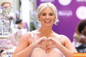 Angelina Kirsch photo #0104