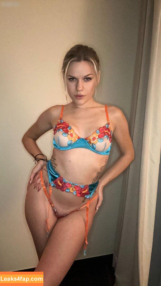 Angelina Mayer / angeliinaa_m / kathrinmay leaked photo photo #0251
