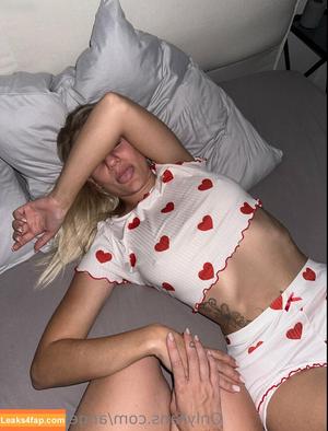 Angelina Mayer photo #0038